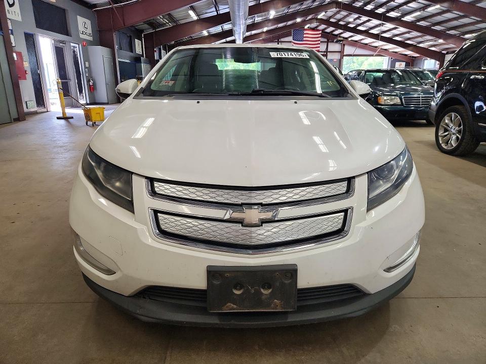 Photo 5 from auction – 2015 CHEVROLET VOLT with VIN 1G1RD6E40FU134754