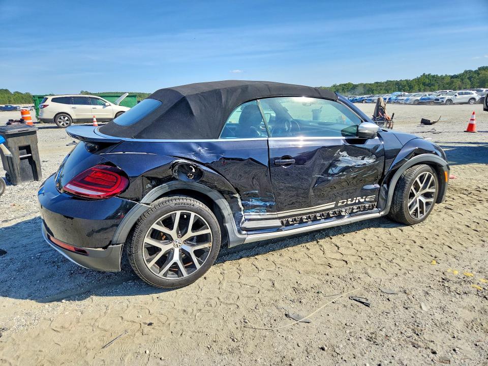 Снимка 3 от търг – 2017 VOLKSWAGEN BEETLE с VIN 3VWT17AT1HM813929