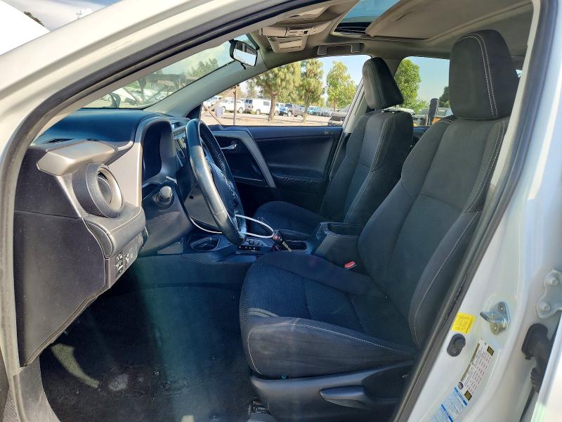 Photo 7 from auction – 2017 TOYOTA RAV4 with VIN 2T3RFREVXHW587698