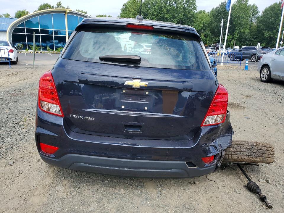 Photo 6 from auction – 2021 CHEVROLET TRAX with VIN KL7CJNSB0MB357935