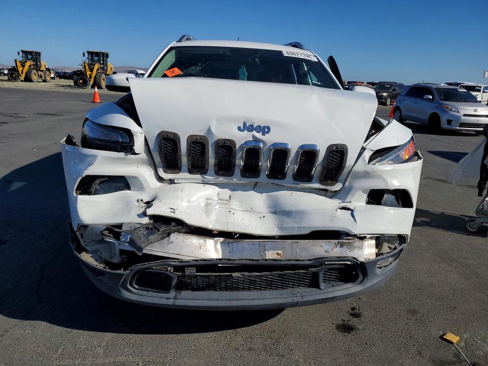 Foto 5 de la subasta – 2015 JEEP CHEROKEE con VIN 1C4PJMCS2FW523557