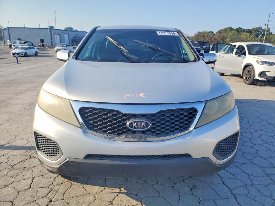 Zdjęcie 5 z aukcji – 2012 KIA SORENTO z VIN 5XYKT3A17CG228908