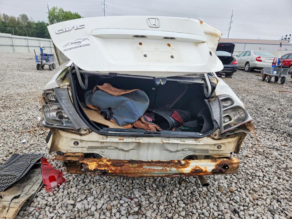 Снимка 6 от търг – 2001 HONDA CIVIC с VIN 1HGEM22581L106180