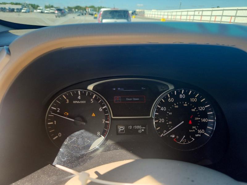 Photo 9 from auction – 2013 NISSAN PATHFINDER with VIN 5N1AR2MN3DC678740