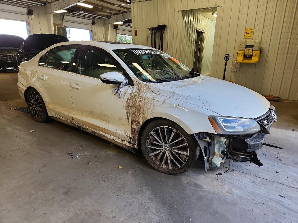 Photo 4 from auction – 2013 VOLKSWAGEN JETTA with VIN 3VW4A7AJ7DM420868