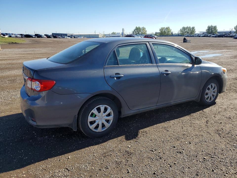 Снимка 3 от търг – 2012 TOYOTA COROLLA с VIN 2T1BU4EE9CC874527