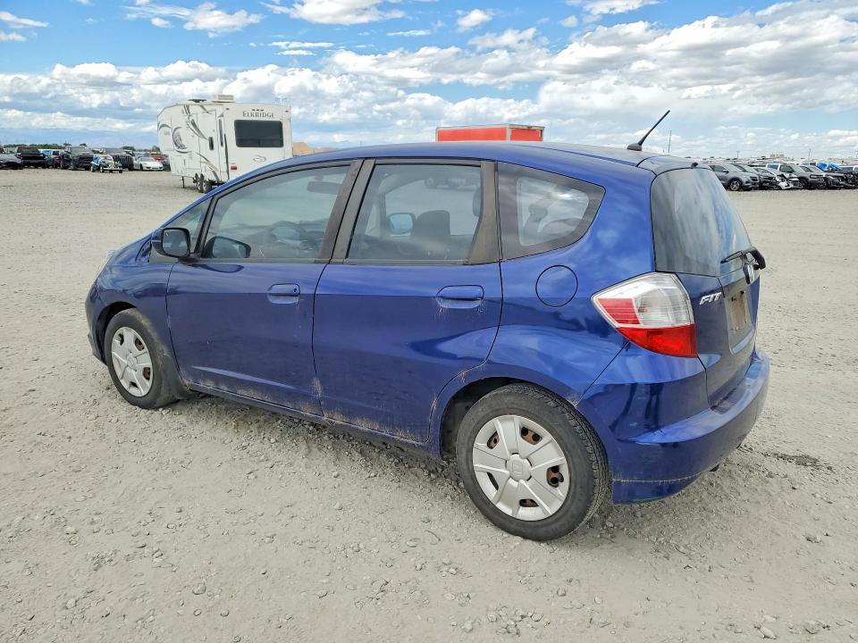 Photo 2 from auction – 2013 HONDA FIT with VIN JHMGE8H36DC048215