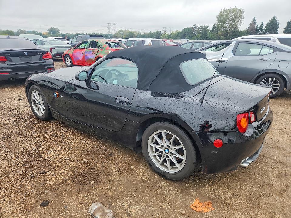 Снимка 2 от търг – 2004 BMW Z4 с VIN 4USBT33504LS51477