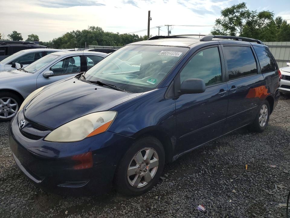 2007 TOYOTA SIENNA - Търг №68264526