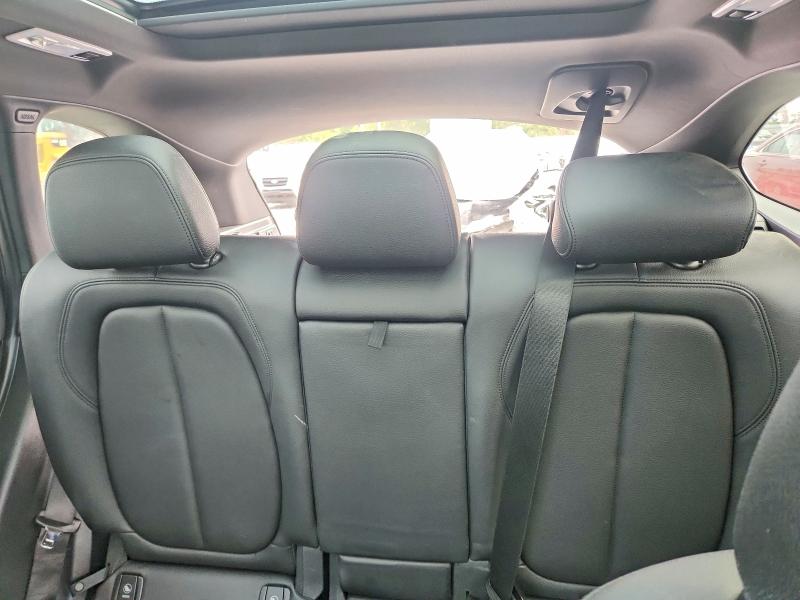 Photo 10 from auction – 2016 BMW X1 with VIN WBXHT3C30G5E54382