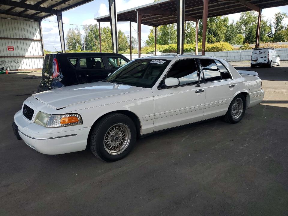 2002 FORD CROWN VICTORIA - Търг №68774446