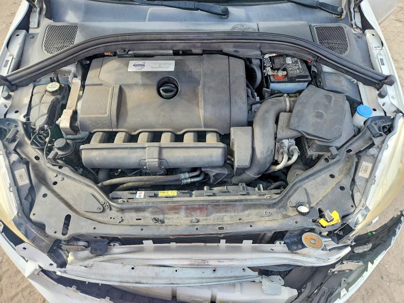 Zdjęcie 12 z aukcji – 2014 VOLVO XC60 z VIN YV4952DL9E2550704