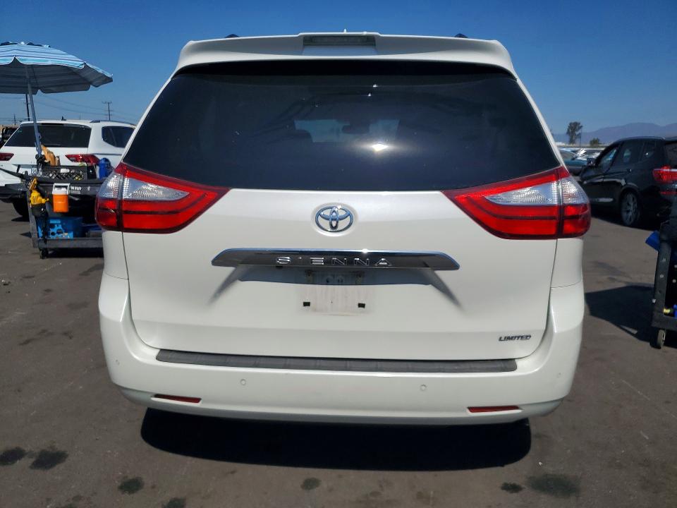 Photo 6 from auction – 2019 TOYOTA SIENNA with VIN 5TDYZ3DC4KS977334