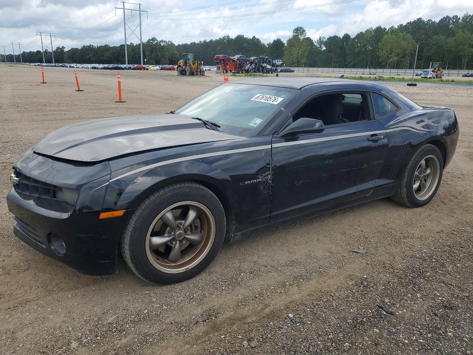 CHEVROLET CAMARO 2012 with VIN 2G1FB1E36C9210036 - Photo from auction