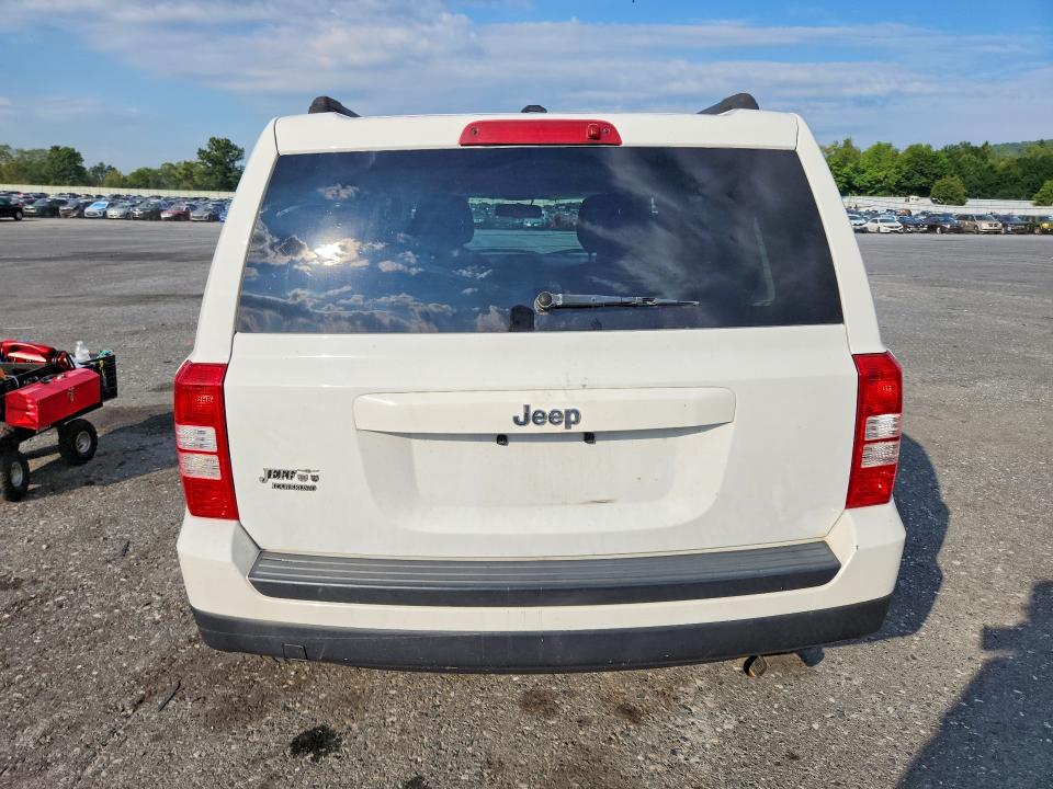 Photo 6 from auction – 2017 JEEP PATRIOT with VIN 1C4NJPBB9HD166645