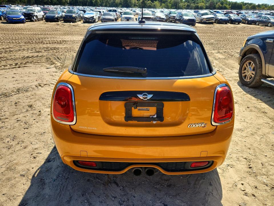 Фото 6 с аукциона – 2015 MINI COOPER с VIN WMWXU3C56F2B56133