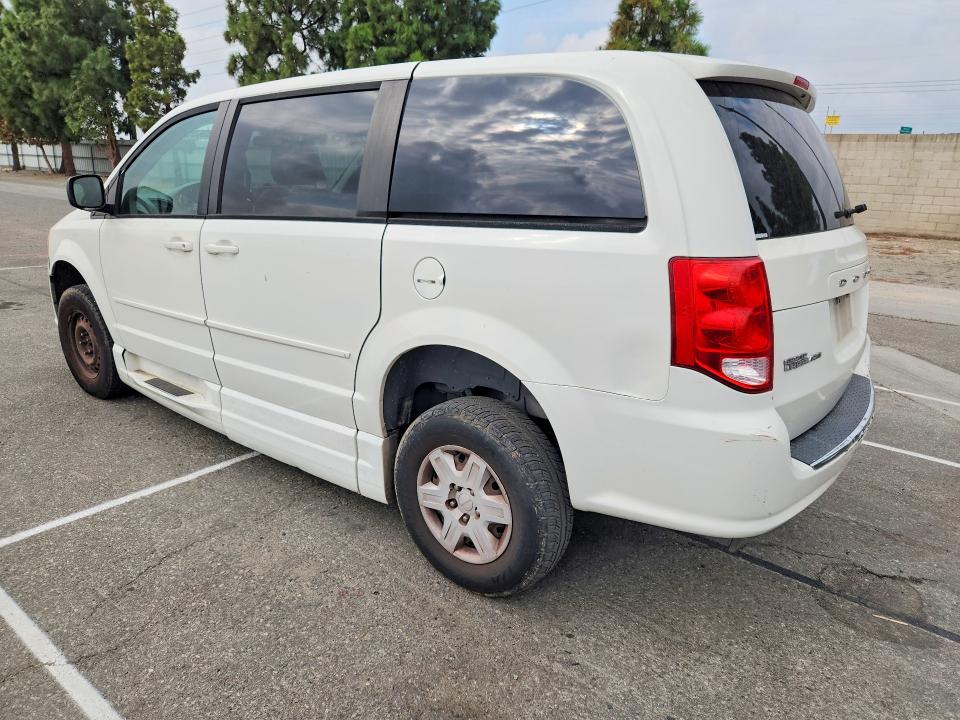 Photo 2 from auction – 2012 DODGE GRAND CARAVAN with VIN 2C4RDGBG9CR398429