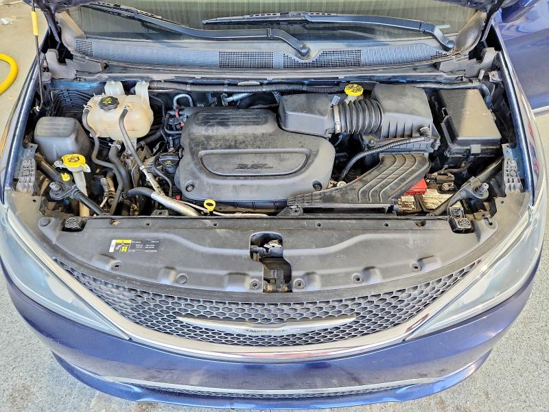 Photo 12 from auction – 2019 CHRYSLER PACIFICA with VIN 2C4RC1BG5KR749058