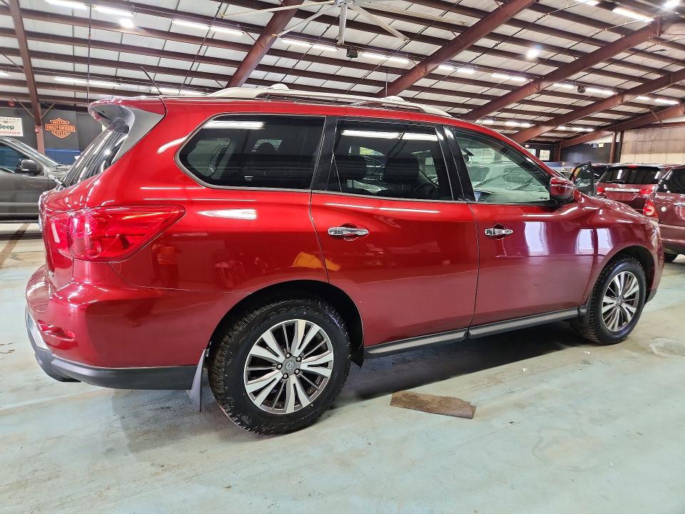 Photo 3 from auction – 2018 NISSAN PATHFINDER with VIN 5N1DR2MM2JC665557
