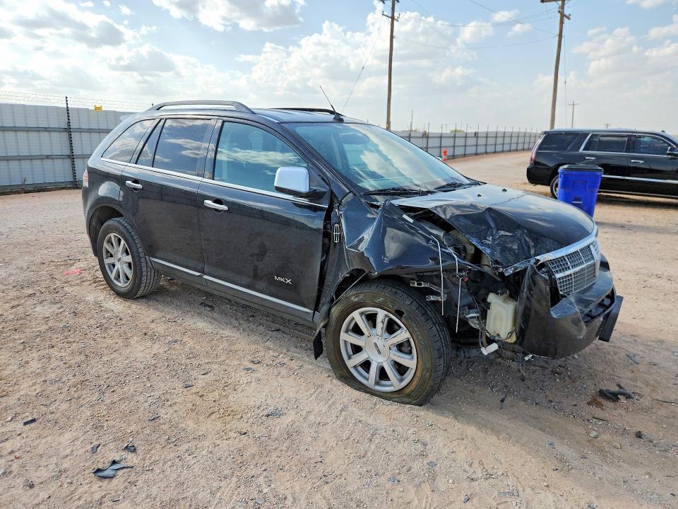 Photo 4 from auction – 2010 LINCOLN MKX with VIN 2LMDJ8JC7ABJ12834