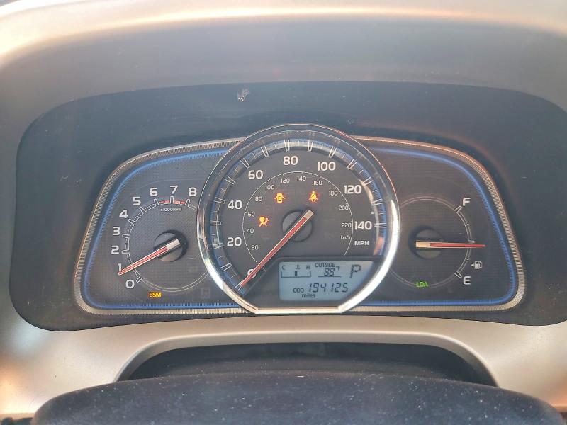 Снимка 9 от търг – 2014 TOYOTA RAV4 с VIN 2T3DFREV3EW220647