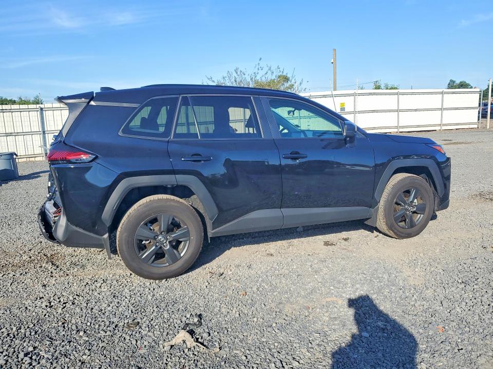 Снимка 3 от търг – 2026 TOYOTA RAV4 с VIN 2T36DRBV1TC007021