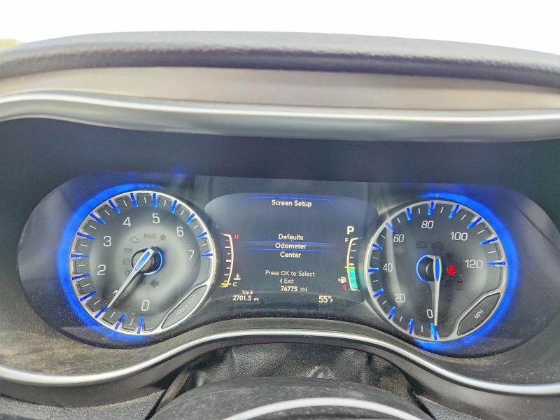 Photo 9 from auction – 2018 CHRYSLER PACIFICA with VIN 2C4RC1GG4JR121225