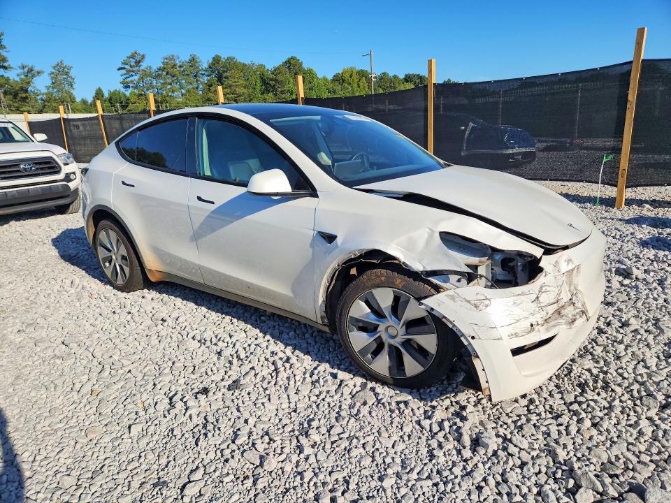 Photo 4 from auction – 2021 TESLA MODEL Y with VIN 5YJYGDEE7MF106267