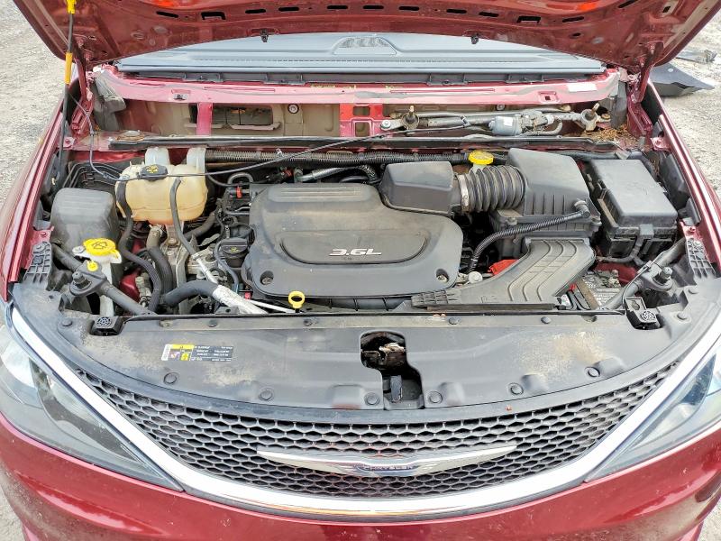Photo 12 from auction – 2017 CHRYSLER PACIFICA with VIN 2C4RC1CG7HR610086
