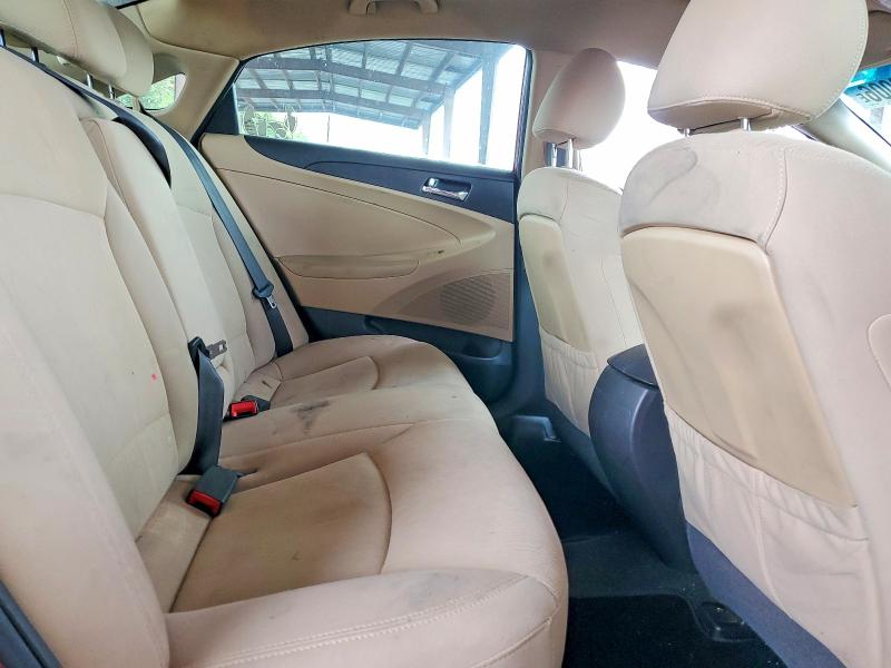 Photo 10 from auction – 2011 HYUNDAI SONATA with VIN 5NPEB4ACXBH065184