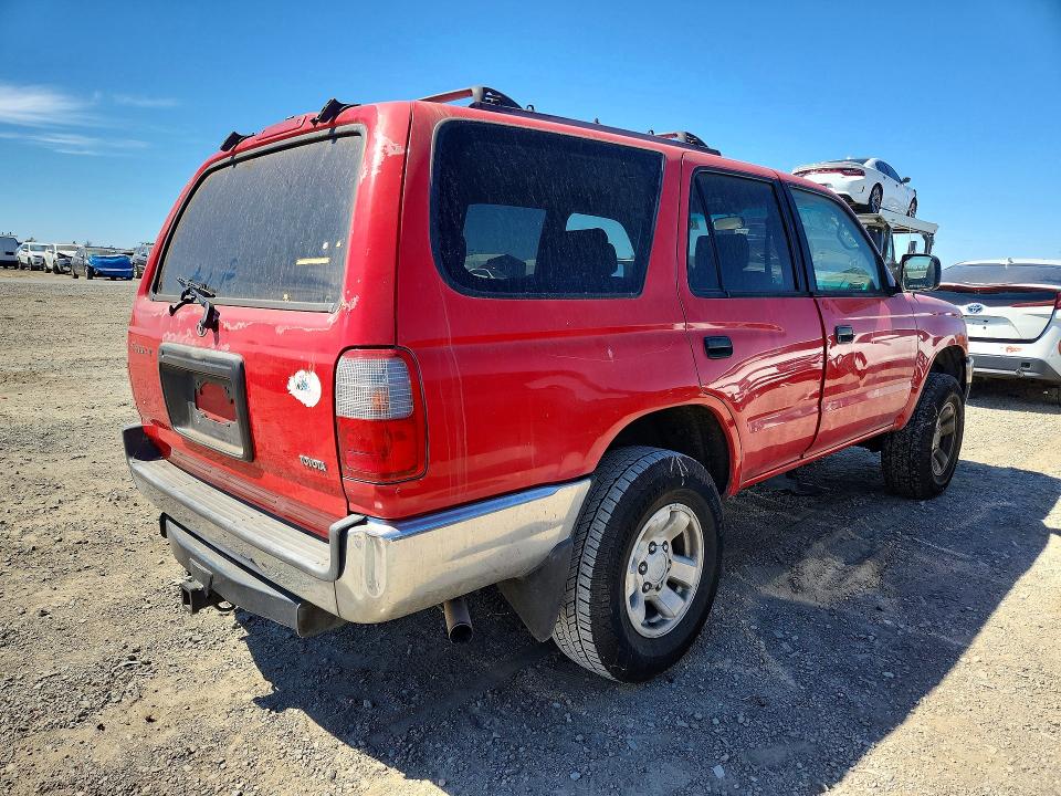 Photo 3 from auction – 1999 TOYOTA 4RUNNER with VIN JT3GM84R7X0041671