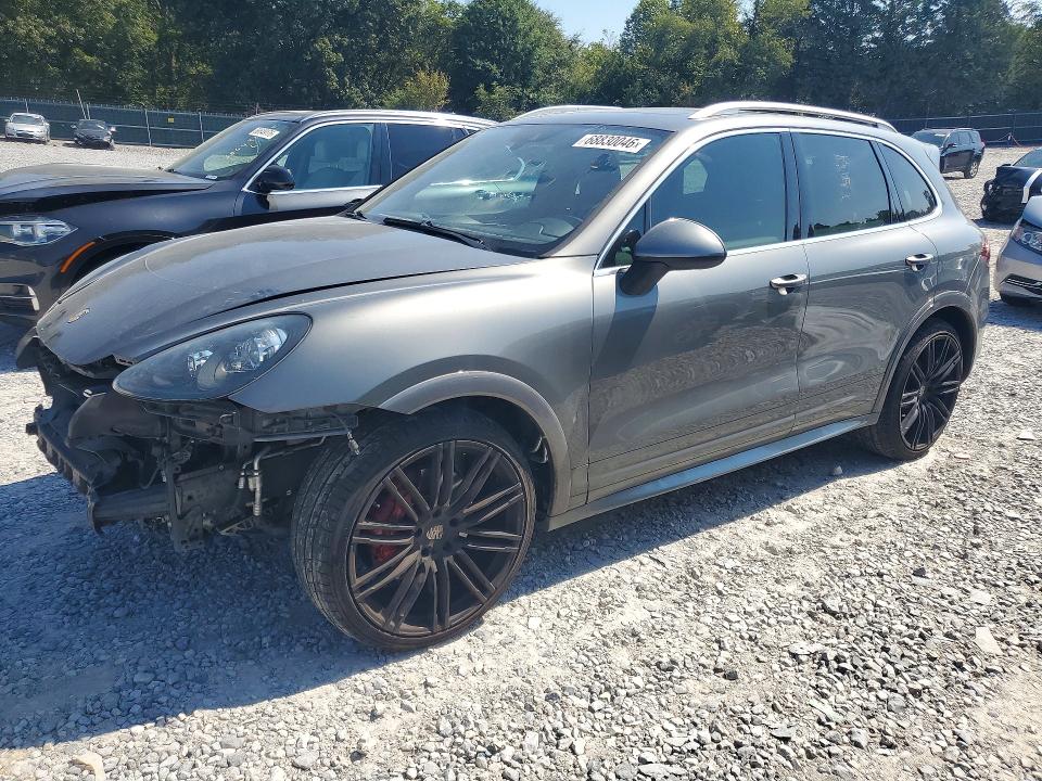 PORSCHE CAYENNE 2014 с VIN WP1AD2A28ELA74694 - Снимка от търг