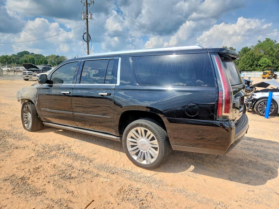 Photo 2 from auction – 2016 CADILLAC ESCALADE with VIN 1GYS3JKJ9GR286927