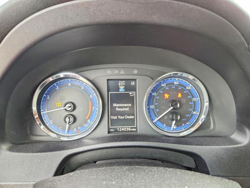 Photo 9 from auction – 2018 TOYOTA COROLLA with VIN 2T1BURHE8JC034647