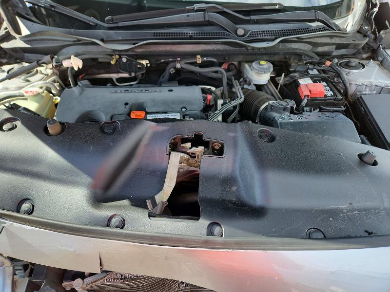 Снимка 11 от търг – 2016 HONDA CIVIC с VIN 19XFC2F53GE096594