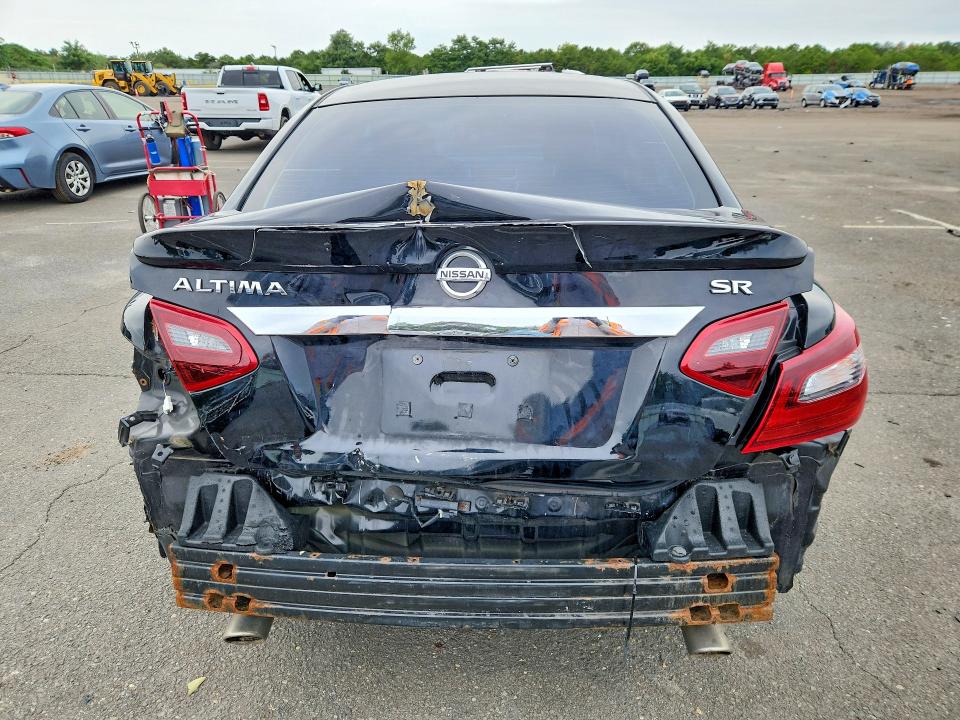 Photo 6 from auction – 2017 NISSAN ALTIMA with VIN 1N4AL3AP4HN357808