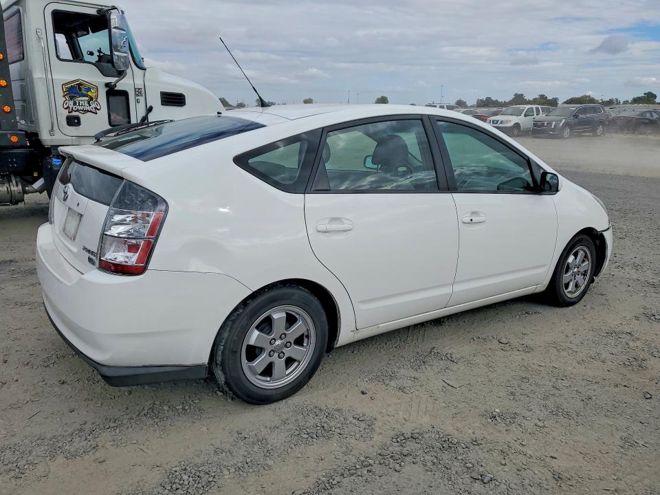 Photo 3 from auction – 2005 TOYOTA PRIUS with VIN JTDKB20U253072907