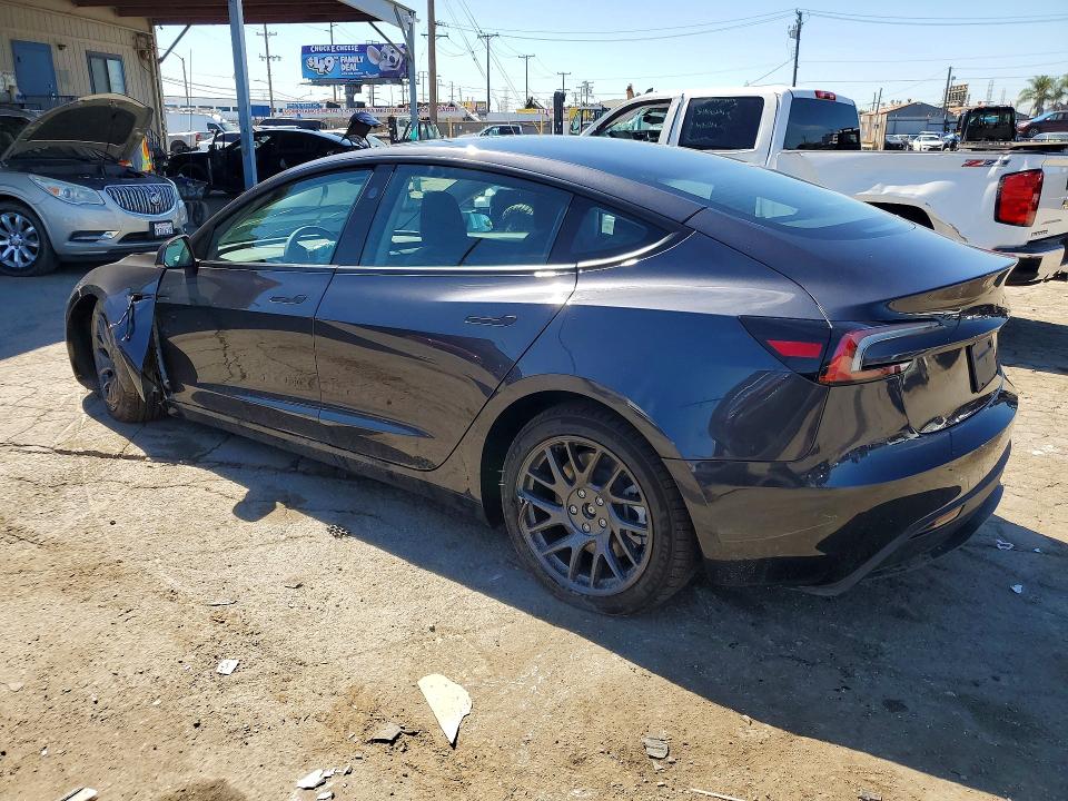 Foto 2 de la subasta – 2026 TESLA MODEL 3 con VIN 5YJ3E1EA5TF215322