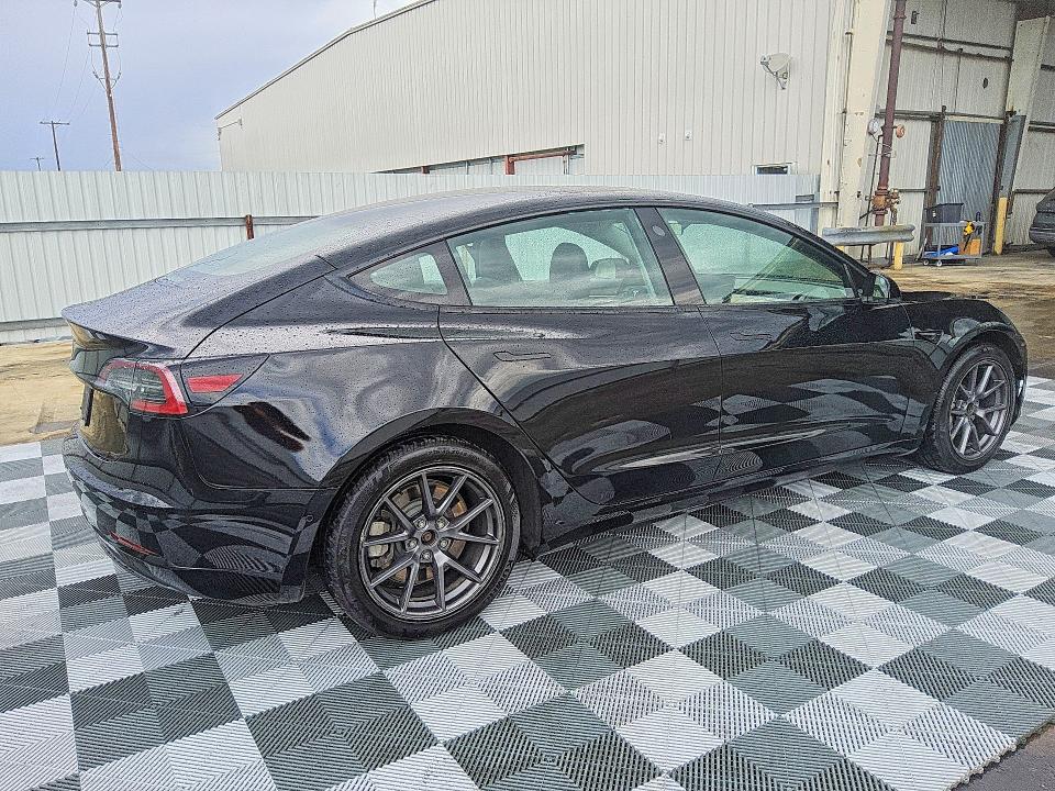 Photo 3 from auction – 2022 TESLA MODEL 3 with VIN 5YJ3E1EA6NF190711