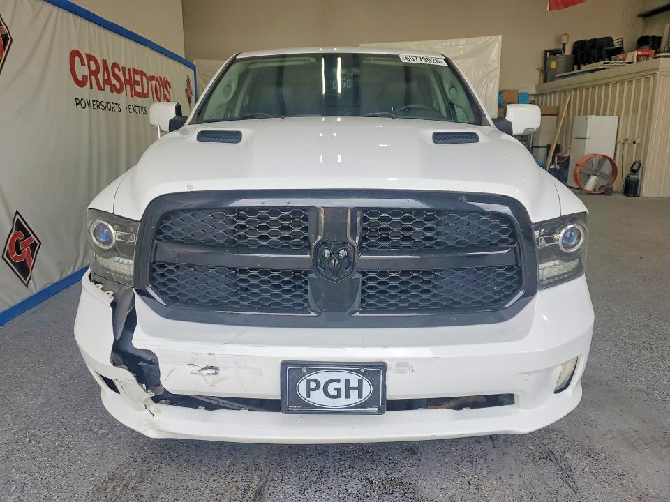 Photo 5 from auction – 2017 RAM 1500 with VIN 1C6RR7MT0HS830558