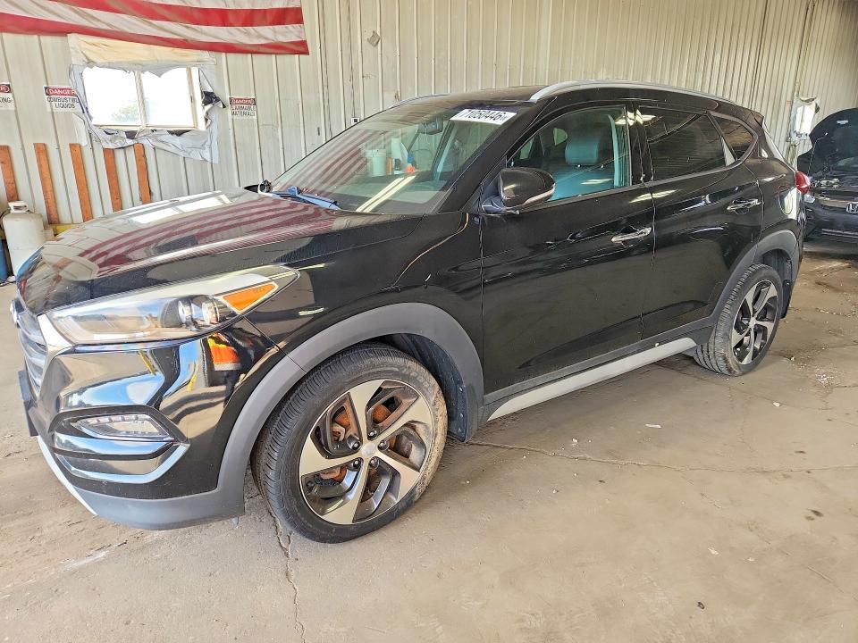 HYUNDAI TUCSON 2017 с VIN KM8J3CA27HU582756 - Снимка от търг