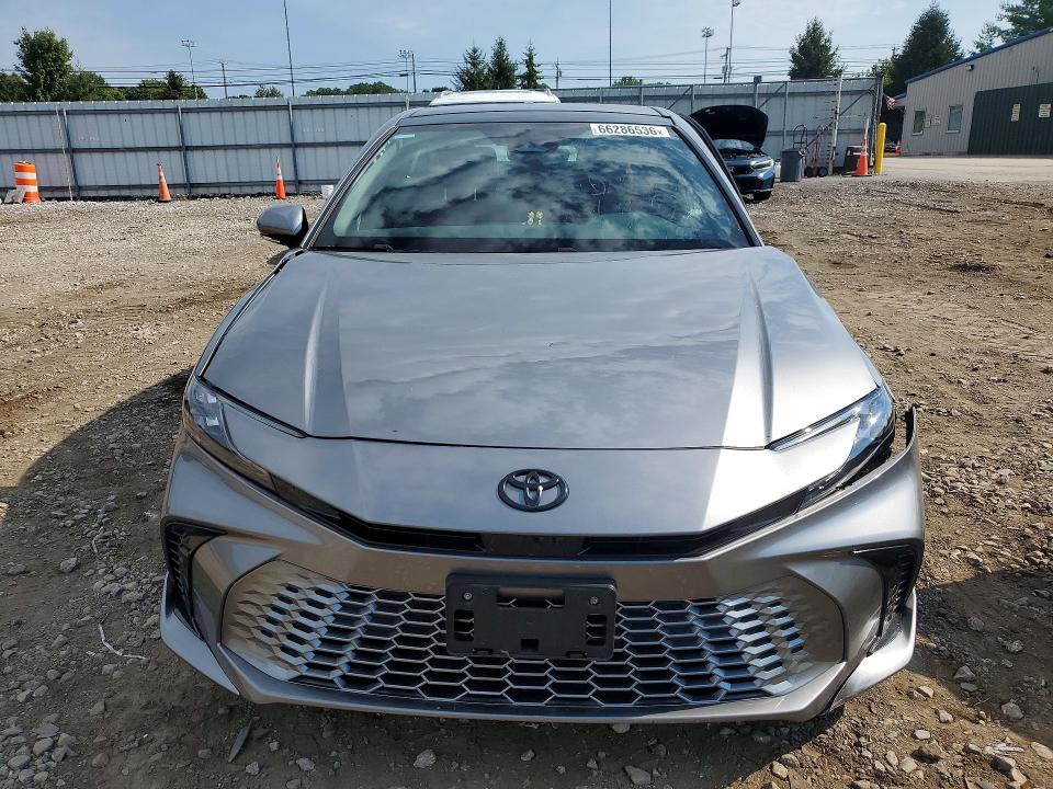 Photo 5 from auction – 2025 TOYOTA CAMRY with VIN 4T1DBADK3SU504613