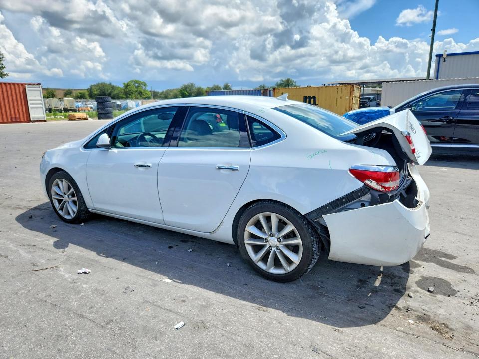 Photo 2 from auction – 2014 BUICK VERANO with VIN 1G4PP5SK9E4234252