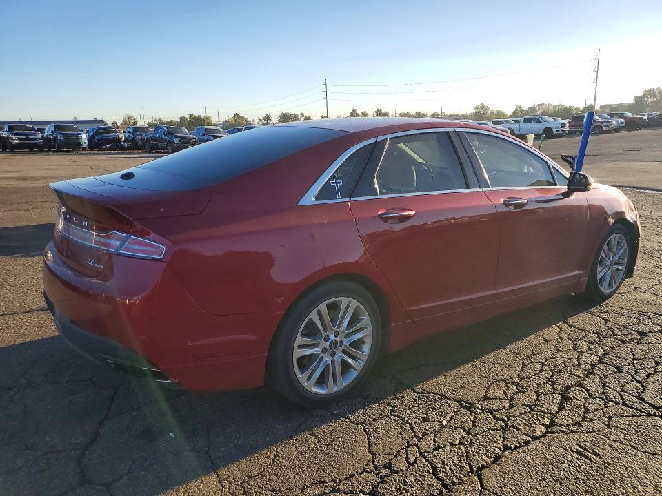 Photo 3 from auction – 2014 LINCOLN MKZ with VIN 3LN6L2G95ER807926