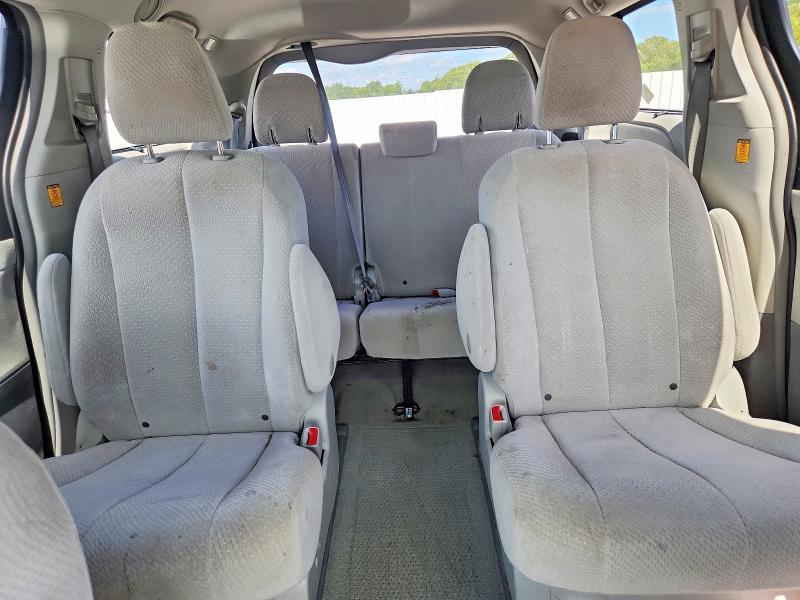 Снимка 10 от търг – 2013 TOYOTA SIENNA с VIN 5TDJK3DC0DS067589