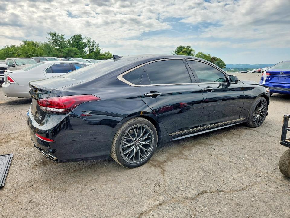 Photo 3 from auction – 2018 GENESIS G80 with VIN KMHGN4JBXJU222574