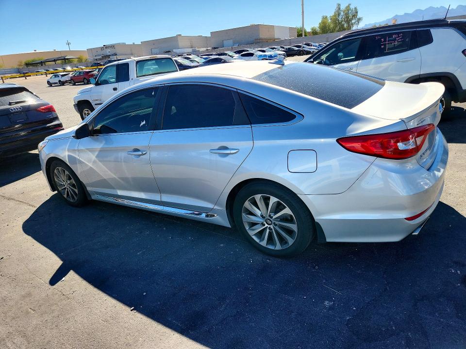 Photo 2 from auction – 2016 HYUNDAI SONATA with VIN 5NPE34AF0GH339488