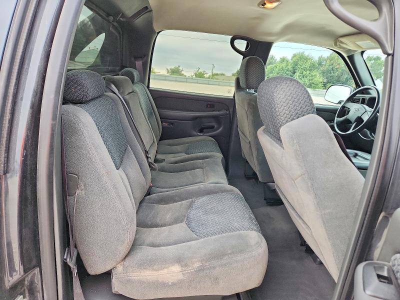 Photo 10 from auction – 2004 CHEVROLET AVALANCHE with VIN 3GNEC12T44G261747