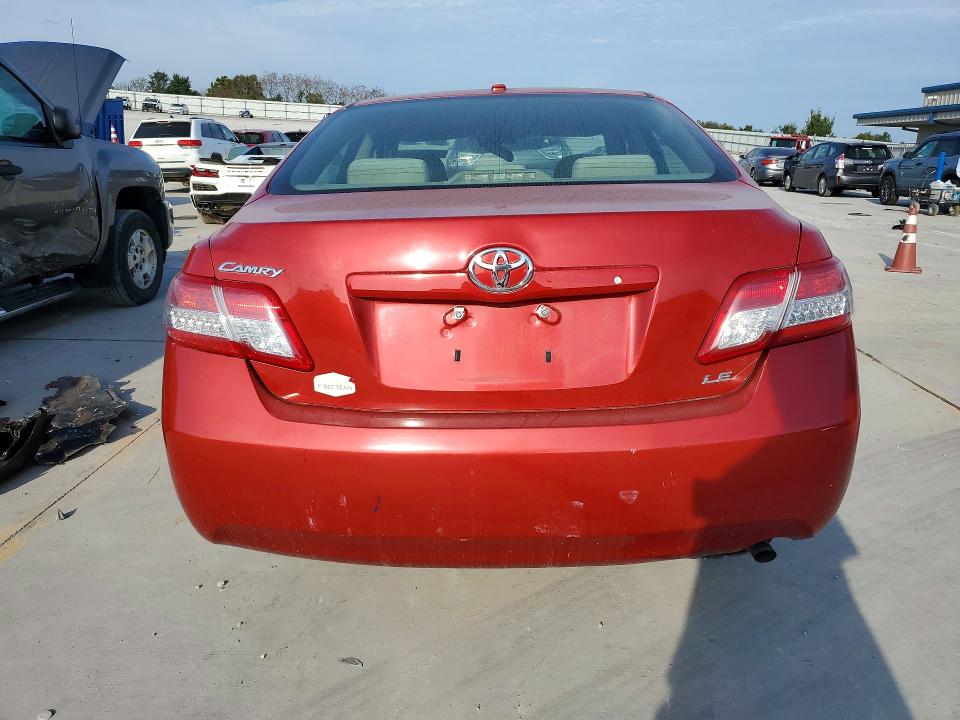 Photo 6 from auction – 2011 TOYOTA CAMRY with VIN 4T1BF3EK8BU667778