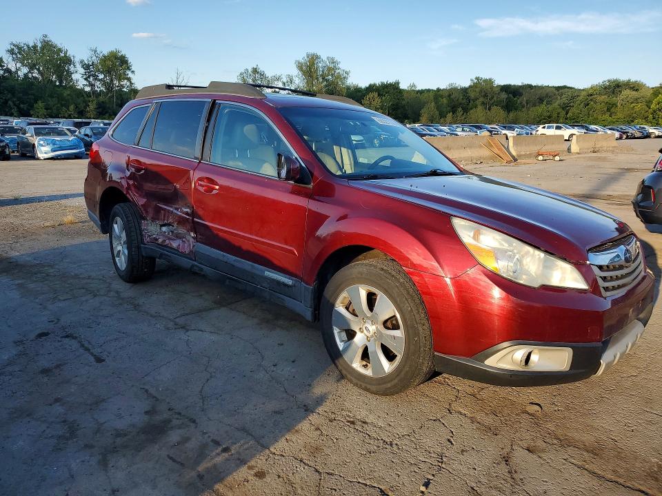 Photo 4 from auction – 2011 SUBARU OUTBACK with VIN 4S4BRDLC7B2436164